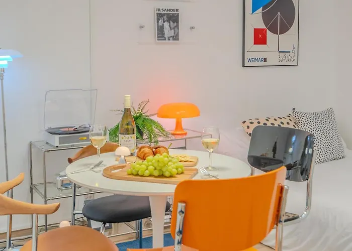 Sillim Seoul National University 5 Min Gangnam 20 Min Jamsil Seongsu Hongdae 2Br Sleeps 4