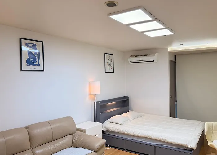 Adams Home Residence Gangnam Aurora Suite