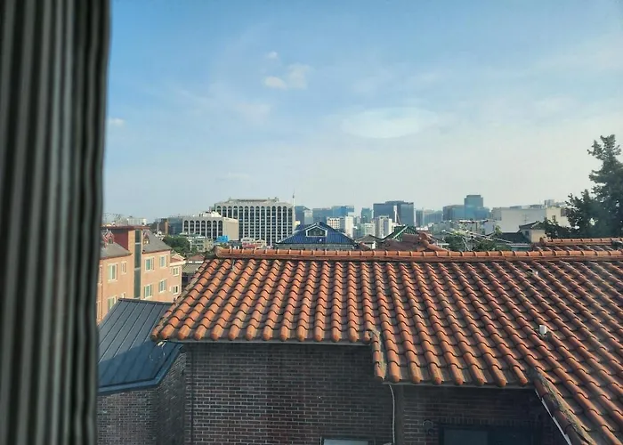 1Newly Opened, Prime Bukchon Location, Hanok Village View, 56 Sqm, 8 Min To Anguk Station, Sleeps Up To 6