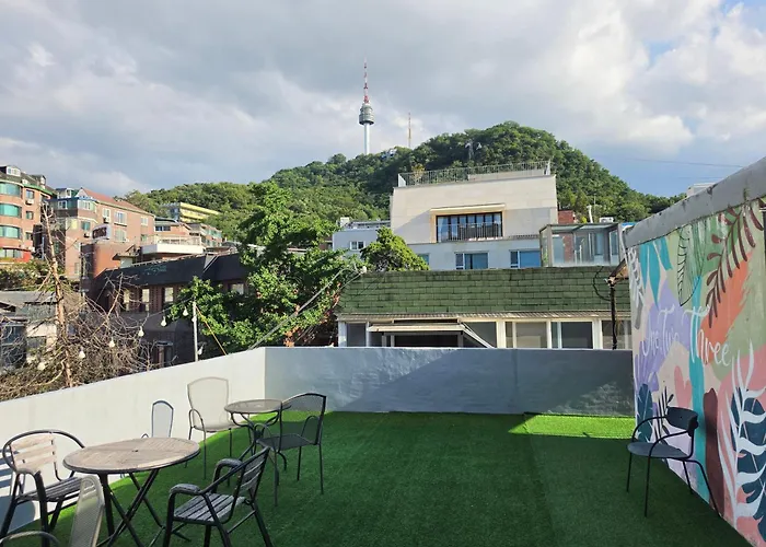 Space Guesthouse