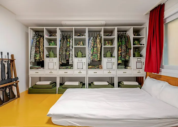 Korean Traditional Hotel Seong Su Station 5Minute