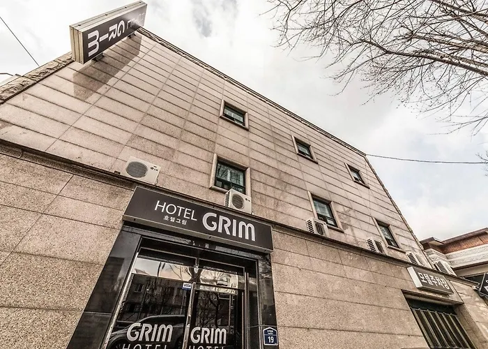 Dapsimni Hotel Grim