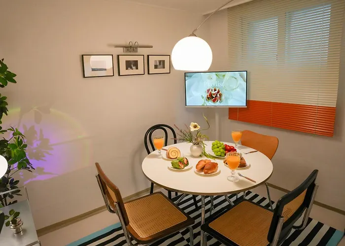 강동역 9분,카페 콘셉트의 감성 2룸 2Bed, 2Room