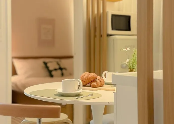 3 Beds For 6 Seolleung Seonjeongneung Coex Gangnam Cheongdam Airport Bus