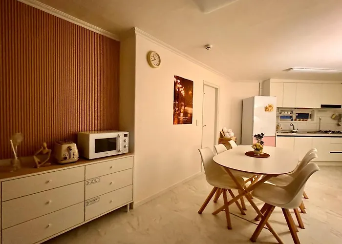 Mingle - 3 Bedroom Home Near Gocheok Sky Dome & Oryu Station