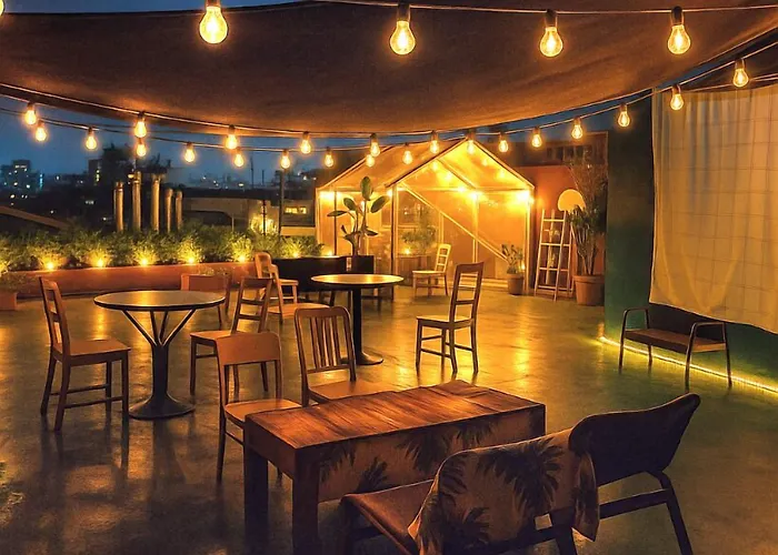 Shine Hotel
