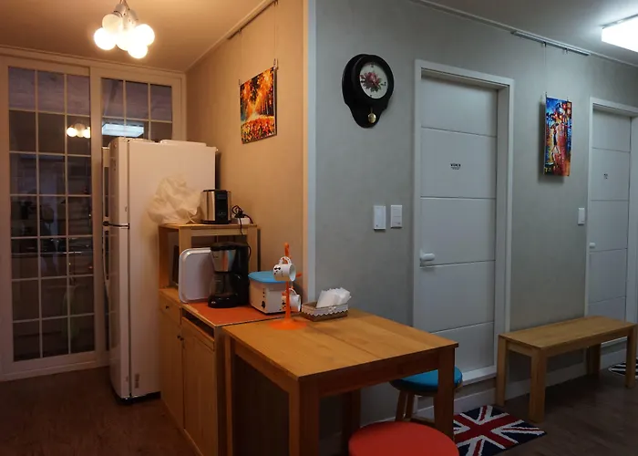 Br. Guesthouse Hongdae