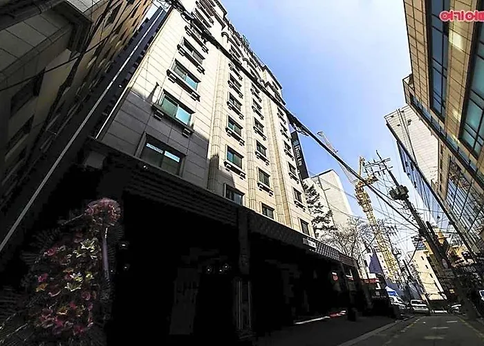 Yeoksam Hotel Lin
