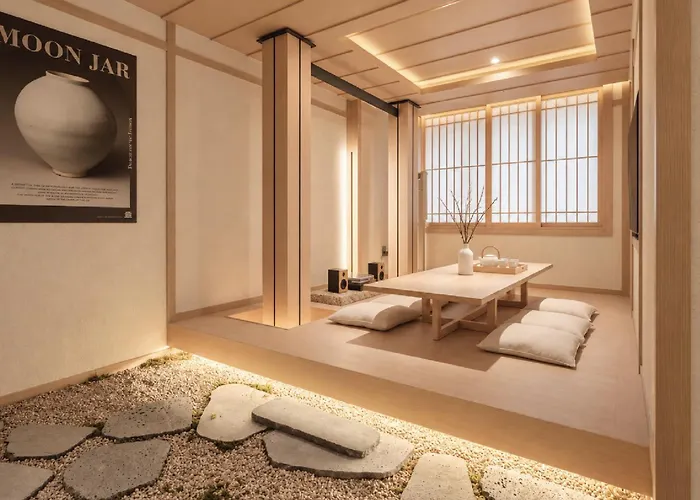 Uh Suite Central Seoul