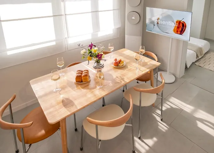 Cozy Moment In Seoul 2-Min Walk From Sangwangsimni Station Luggage Storage & Welcome Dessert