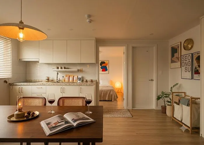 Mate Project 2R 4Qbed Private House Near Konkuk Univ, Seongsu