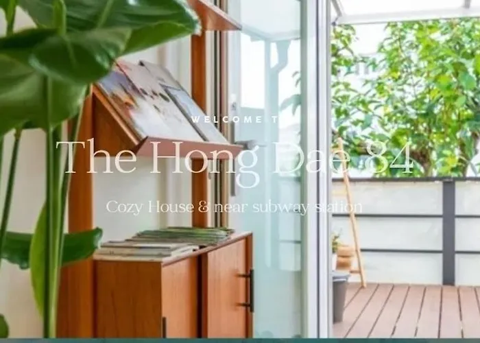 Hongdae 84 Private House With 3 Room And Terrace 10 Min Walk From Station