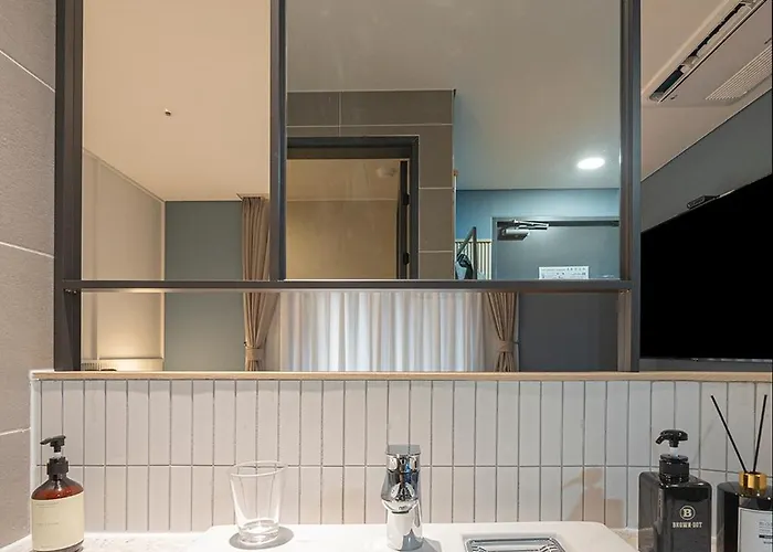 Brown Dot Hotel Yeoksam