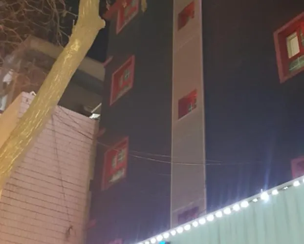 Plus Motel